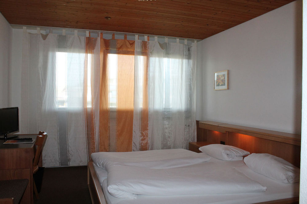 Hotel & Restaurant Chaernsmatt โรเธนเบิร์ก ห้อง รูปภาพ